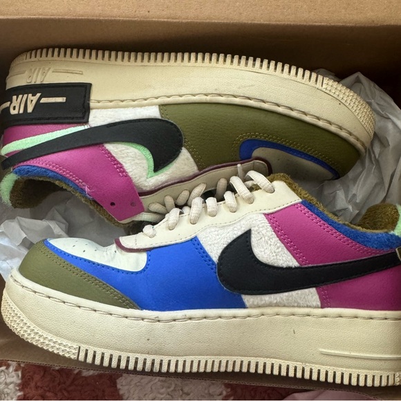 Nike Air Force 1 Multicolor fuzzy insole  Sneakers Size 7.5 W - Picture 1 of 6